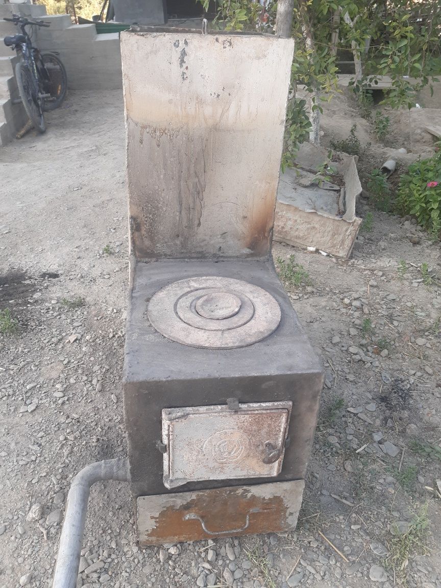 Железный печь для дома