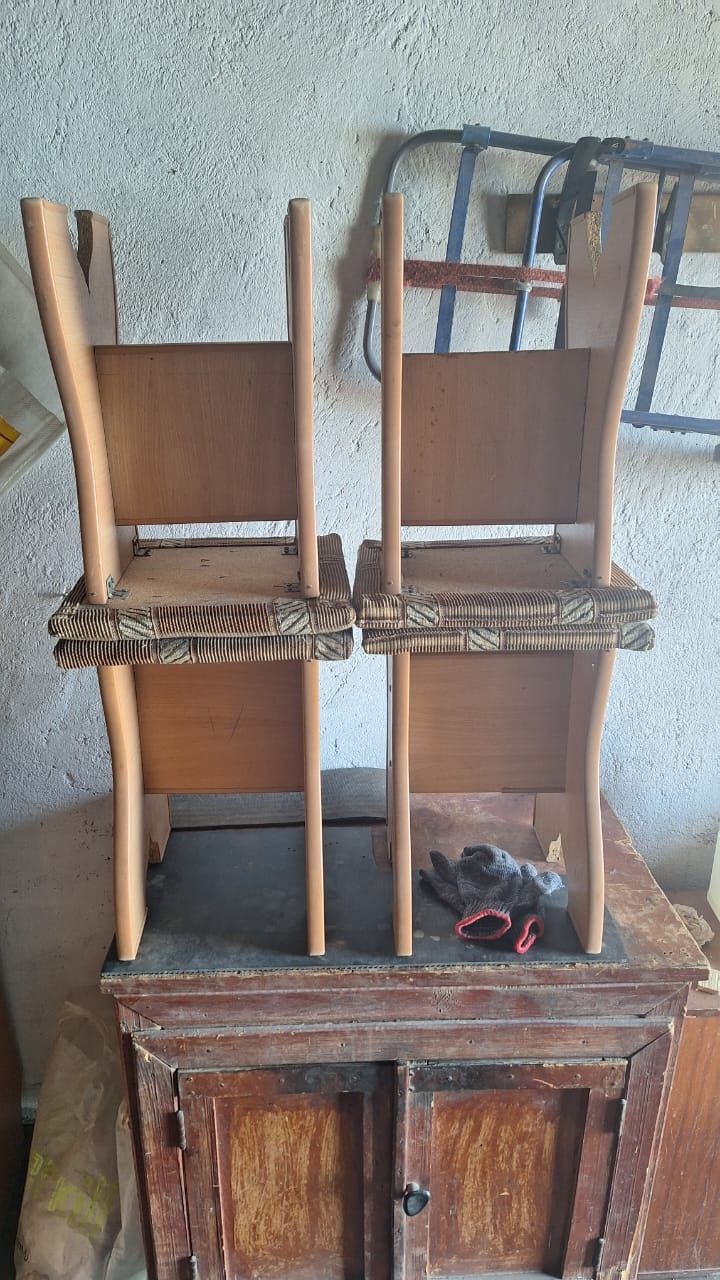 Табуретки на кухню