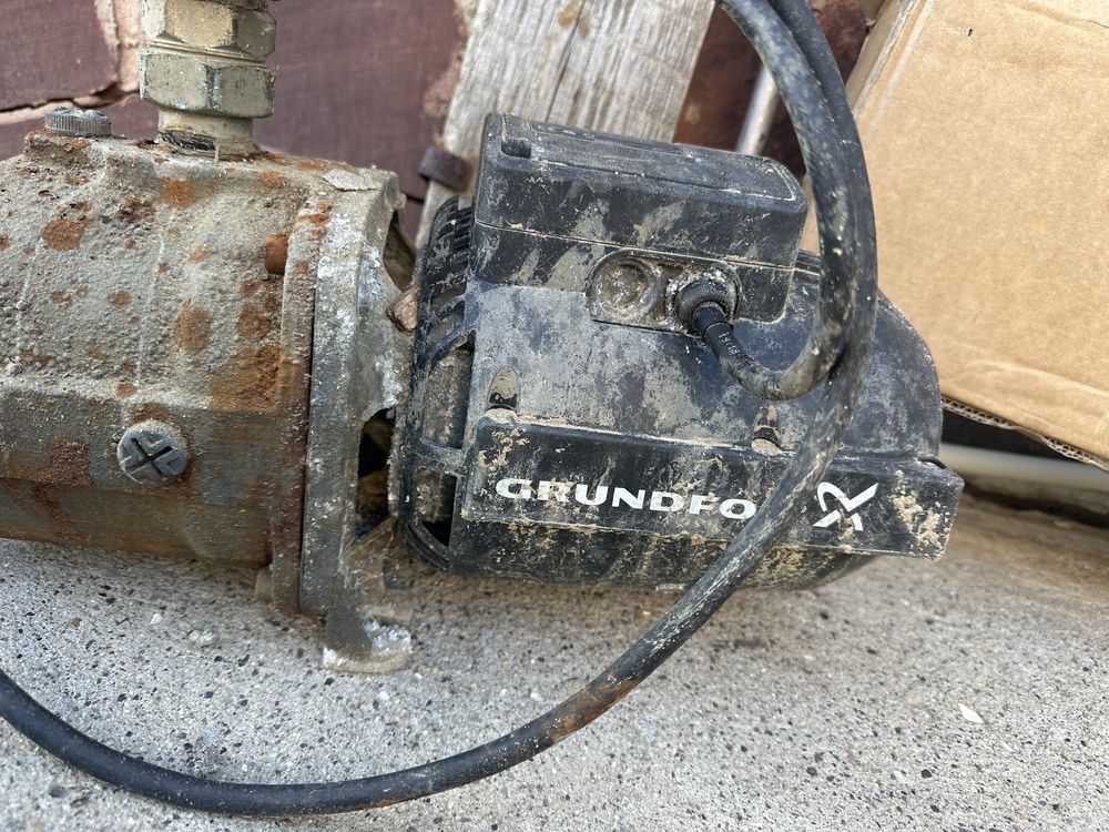 Нассос   Grundfos