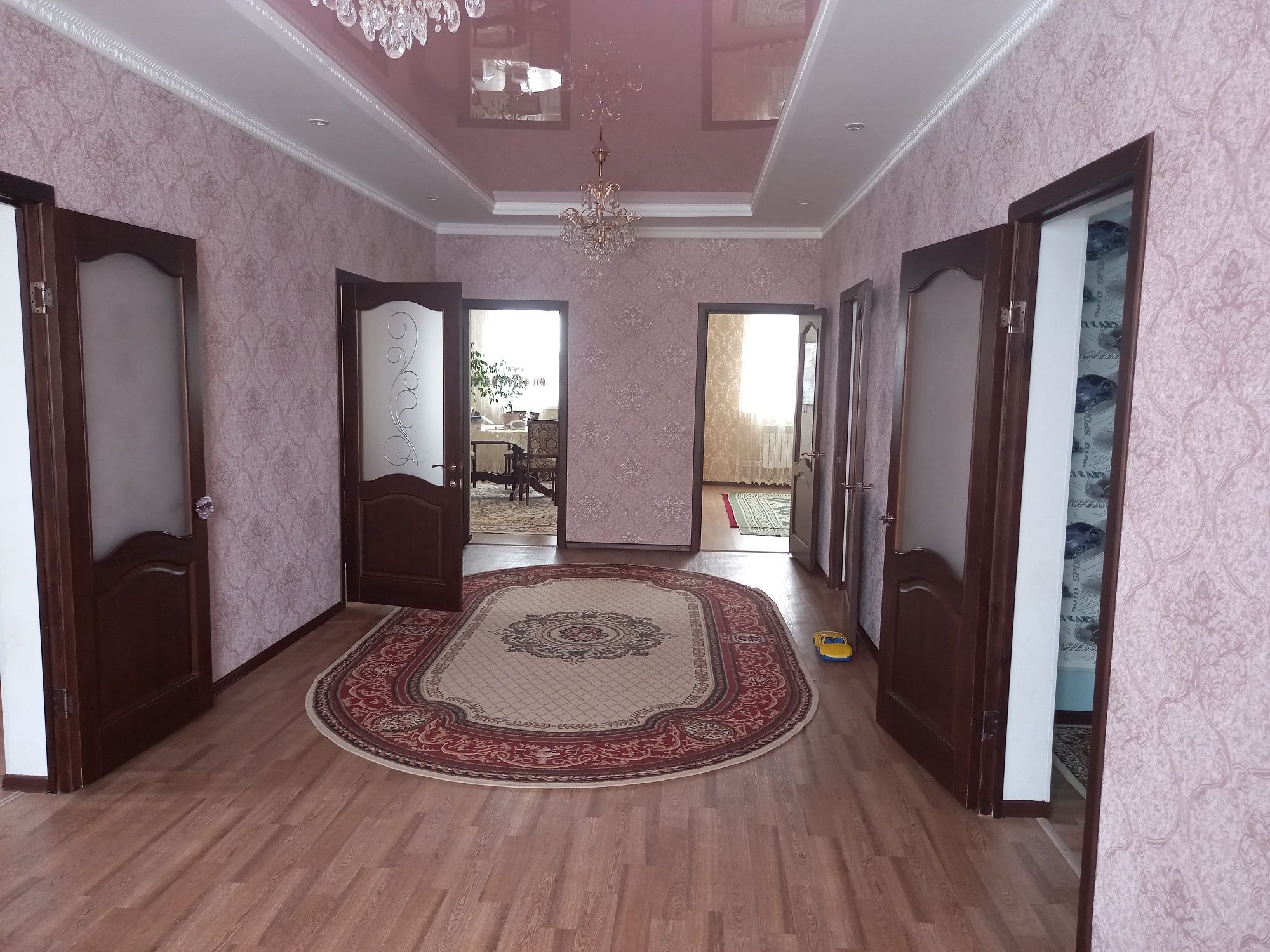 Жулдыз 1 ден уи сатылады
