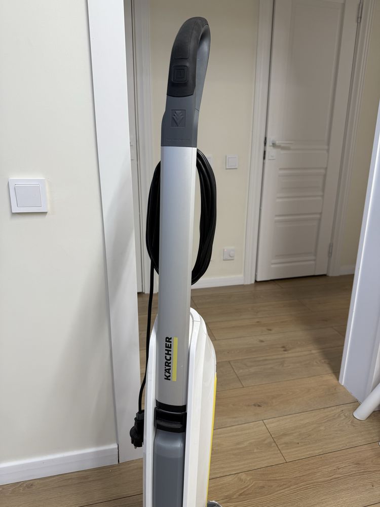 Моющий Пылесос Karcher FC 5 Premium