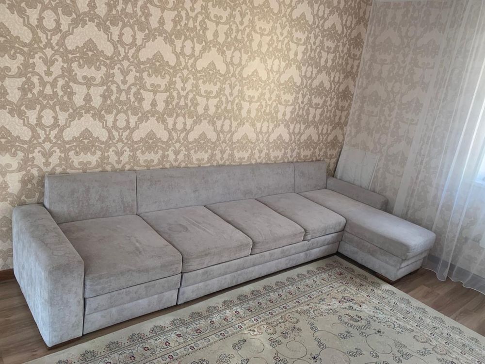 Продам диван в хорошем состоянии