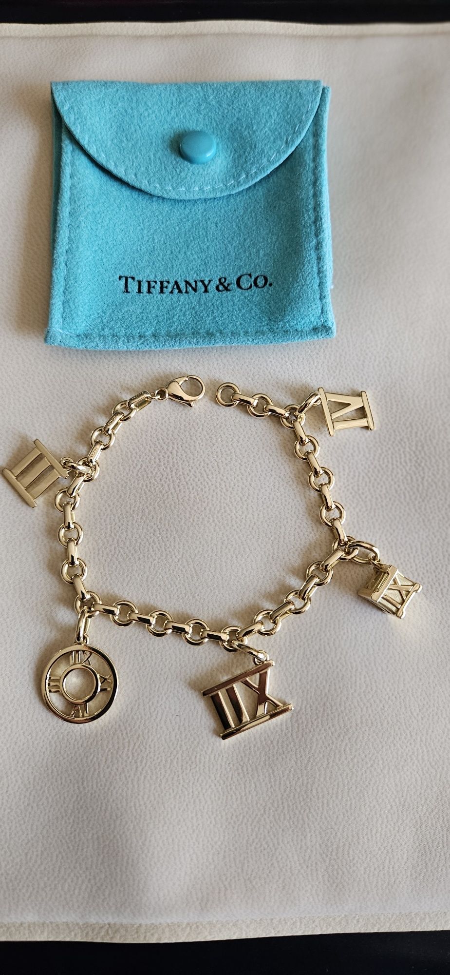 Бренд Tiffany коллекция Atlas  оригинал золото 750 пробы