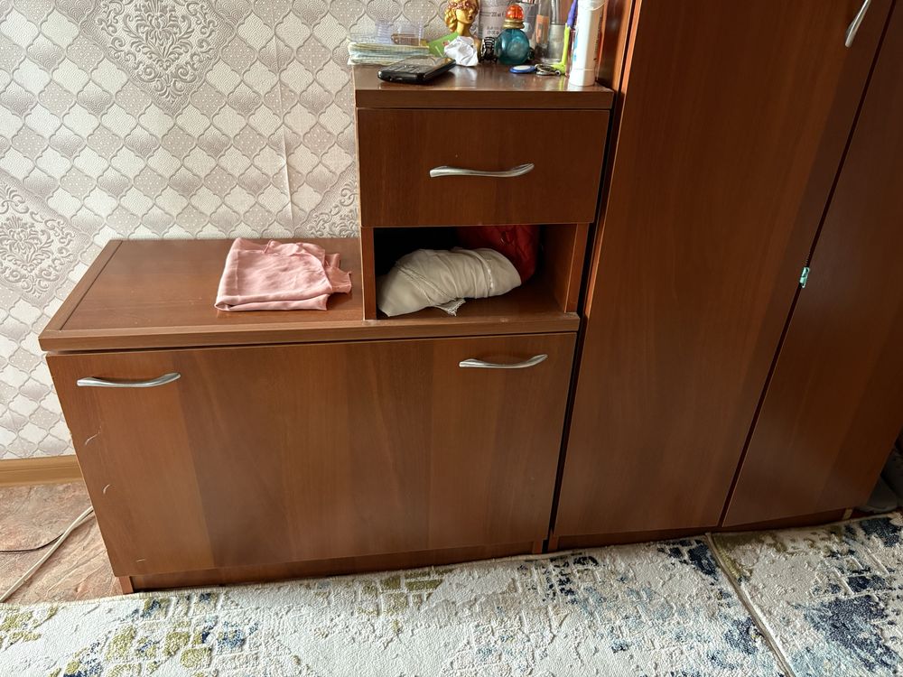 Шкаф в прихожую