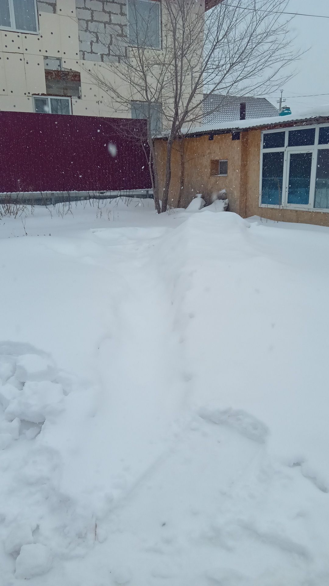Срочно продаем участок в городе