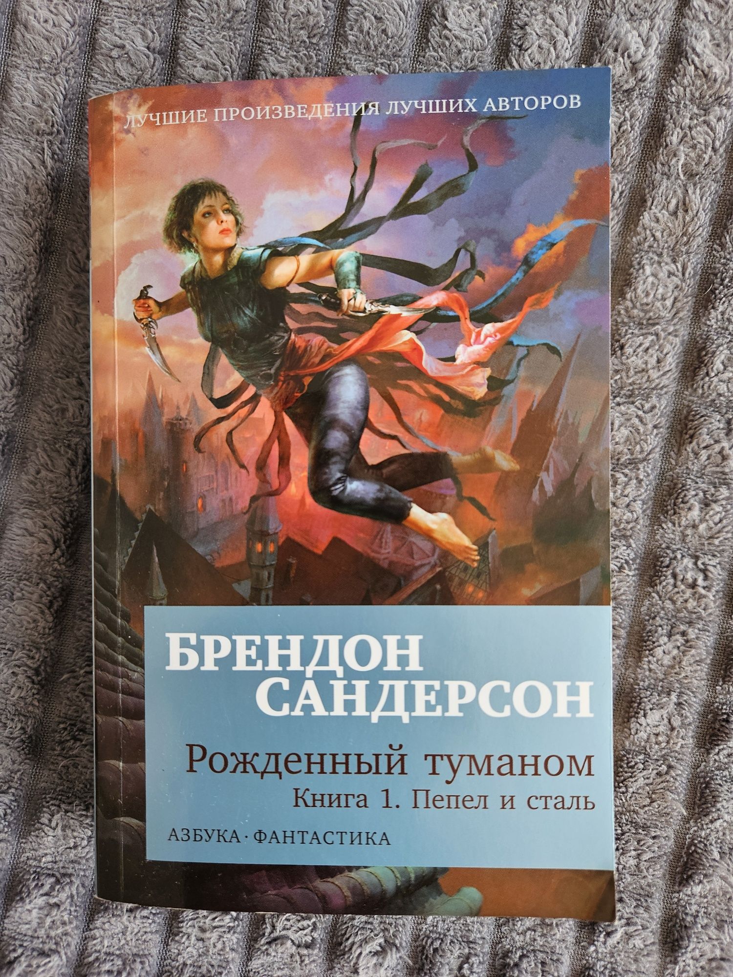 Продам книги, каждая по 500 тенге