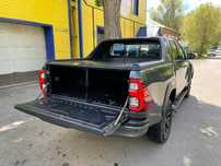 Крышка Bestwyll на Toyota Hilux GR Adventure роллета Тойота Хайлюкс