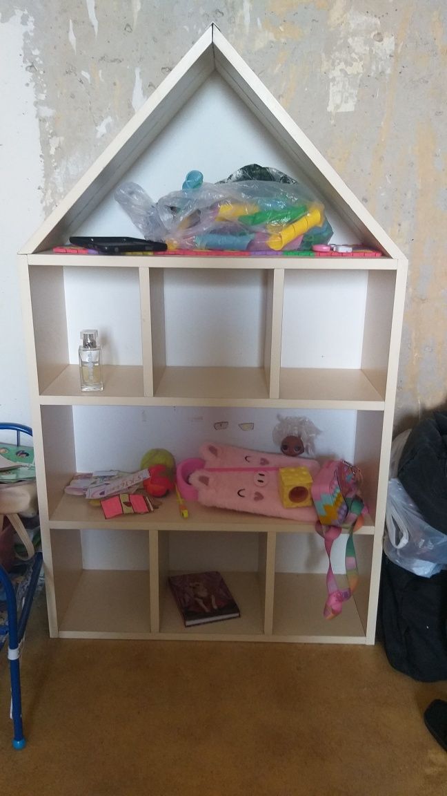 Продам домик для кукол