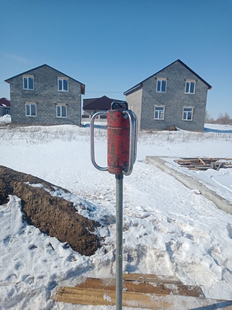 Забиваем колодцы вручную! Быстро, качественно, профессионально!