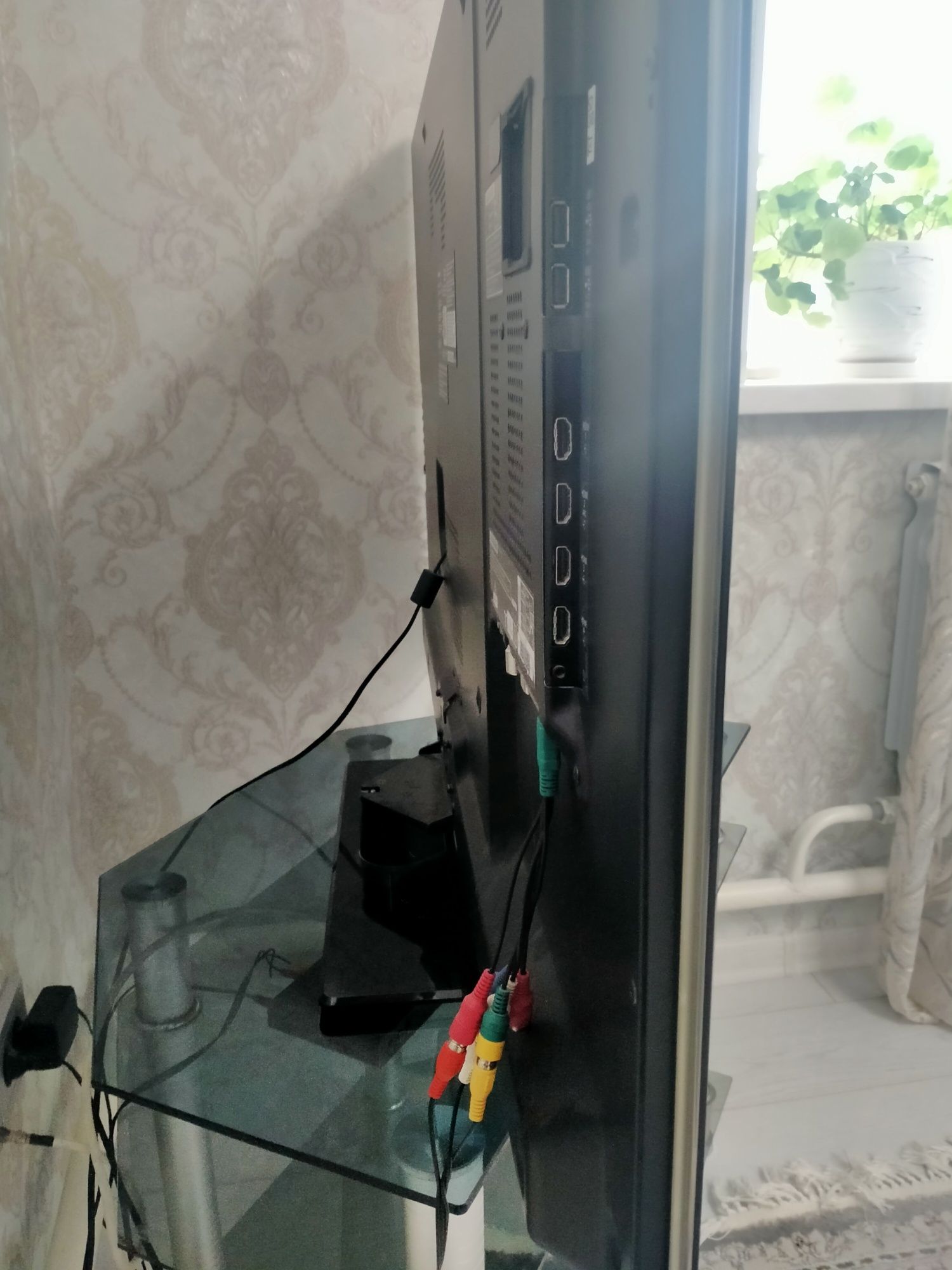 Тевилизор Panasonic TX-LR47E5