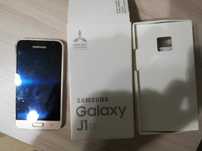 Продам телефон Samsung j1 2016