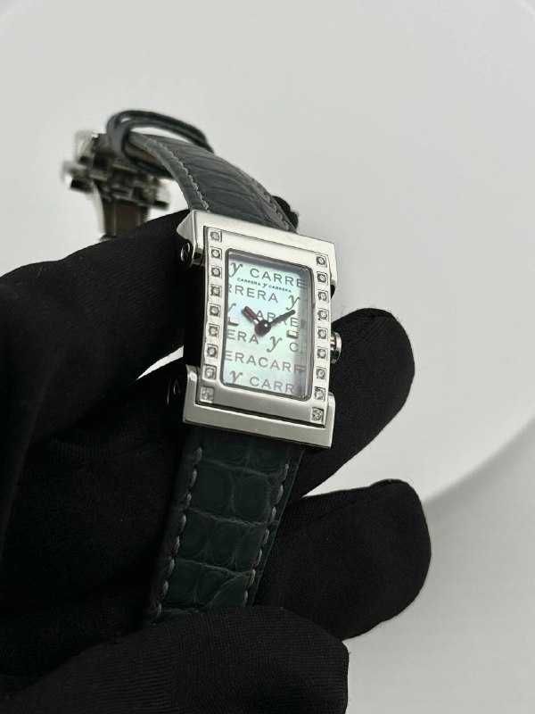 Часы наручные женские Carrera