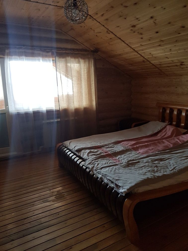 Продаю коттедж возле леса