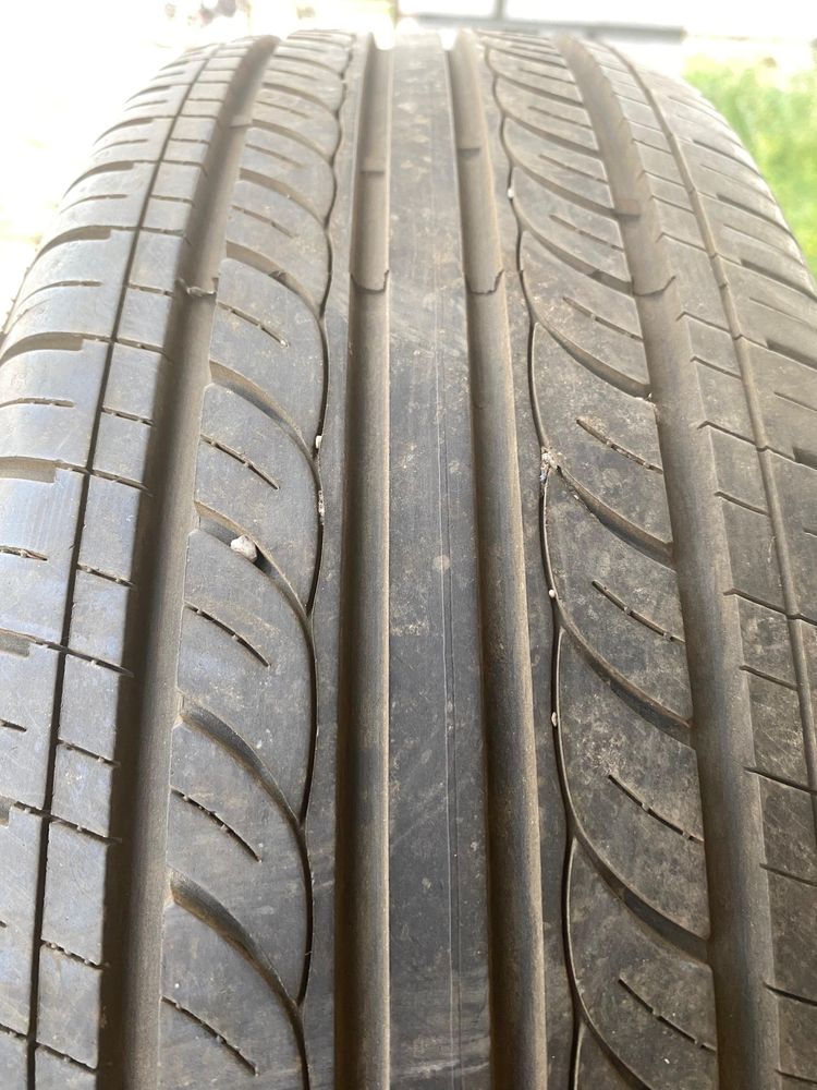Продам диски шинами 205.70.R 15