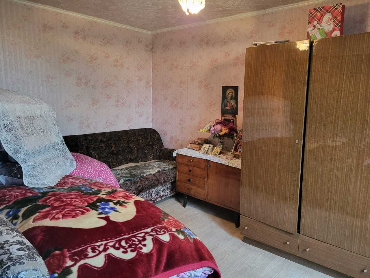 Продам 4-х комнатный дом ,Рабочий посёлок(рядом 44-я школа )
