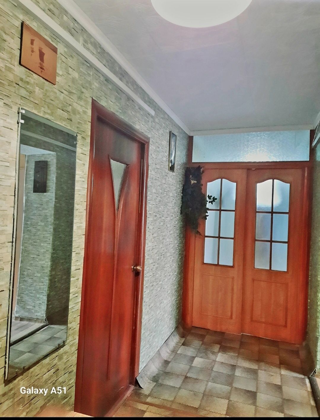 Недвижимость.Сдается комната в центре на 1 человека.