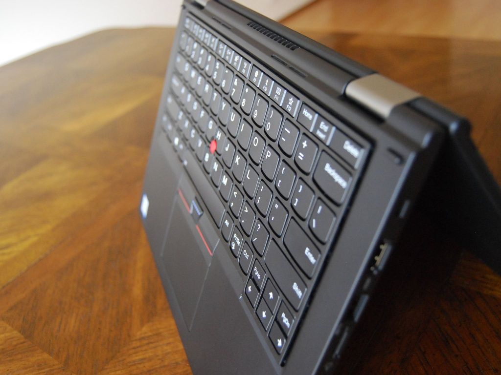 Lenovo thinkpad x380 yoga