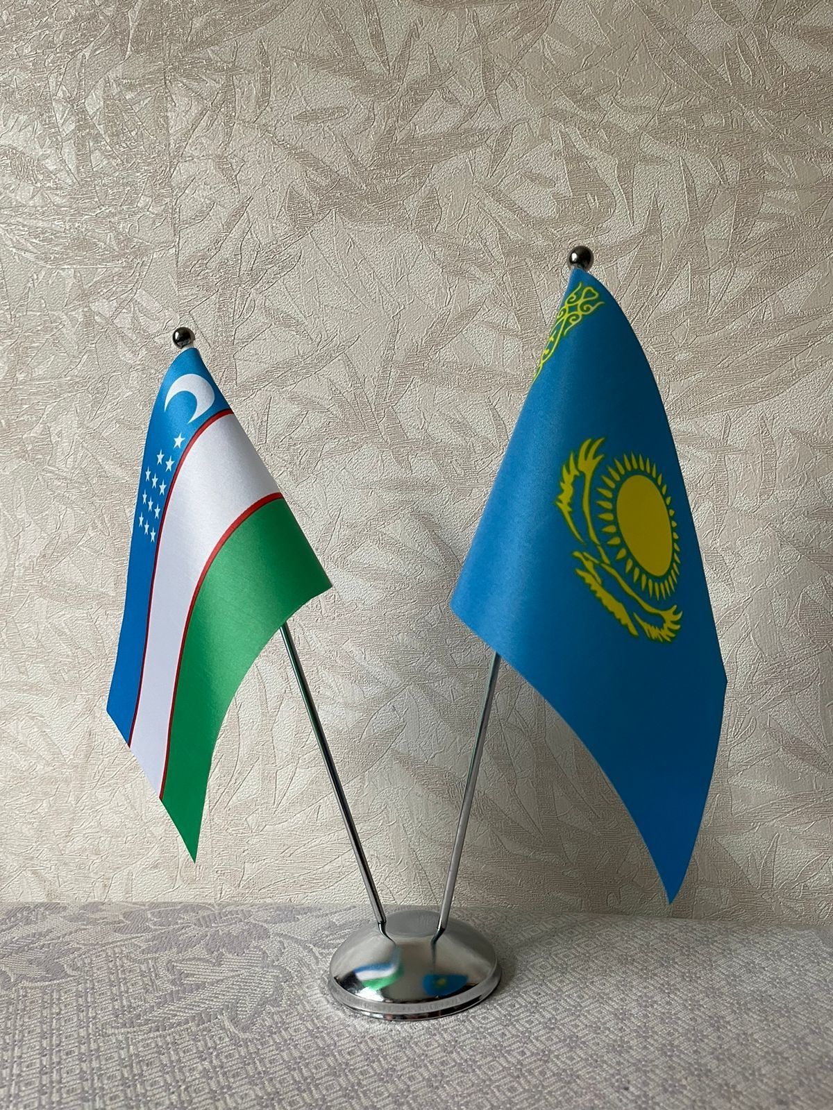 Железные Подставки для флажков