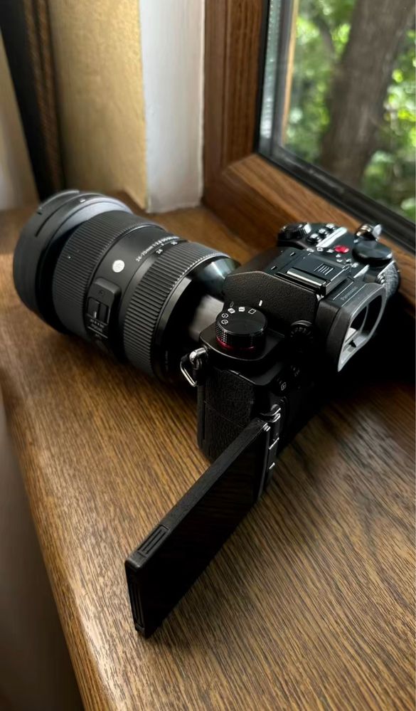 Видеофотокамера Panasonic Lumix S5+обьектив Sigma 24-70mm f/2.8 DG DN