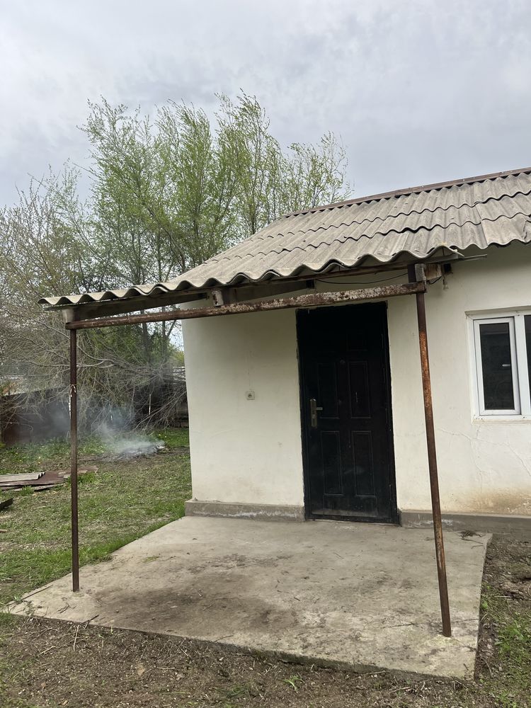 Продается дом и земля 10 соток
