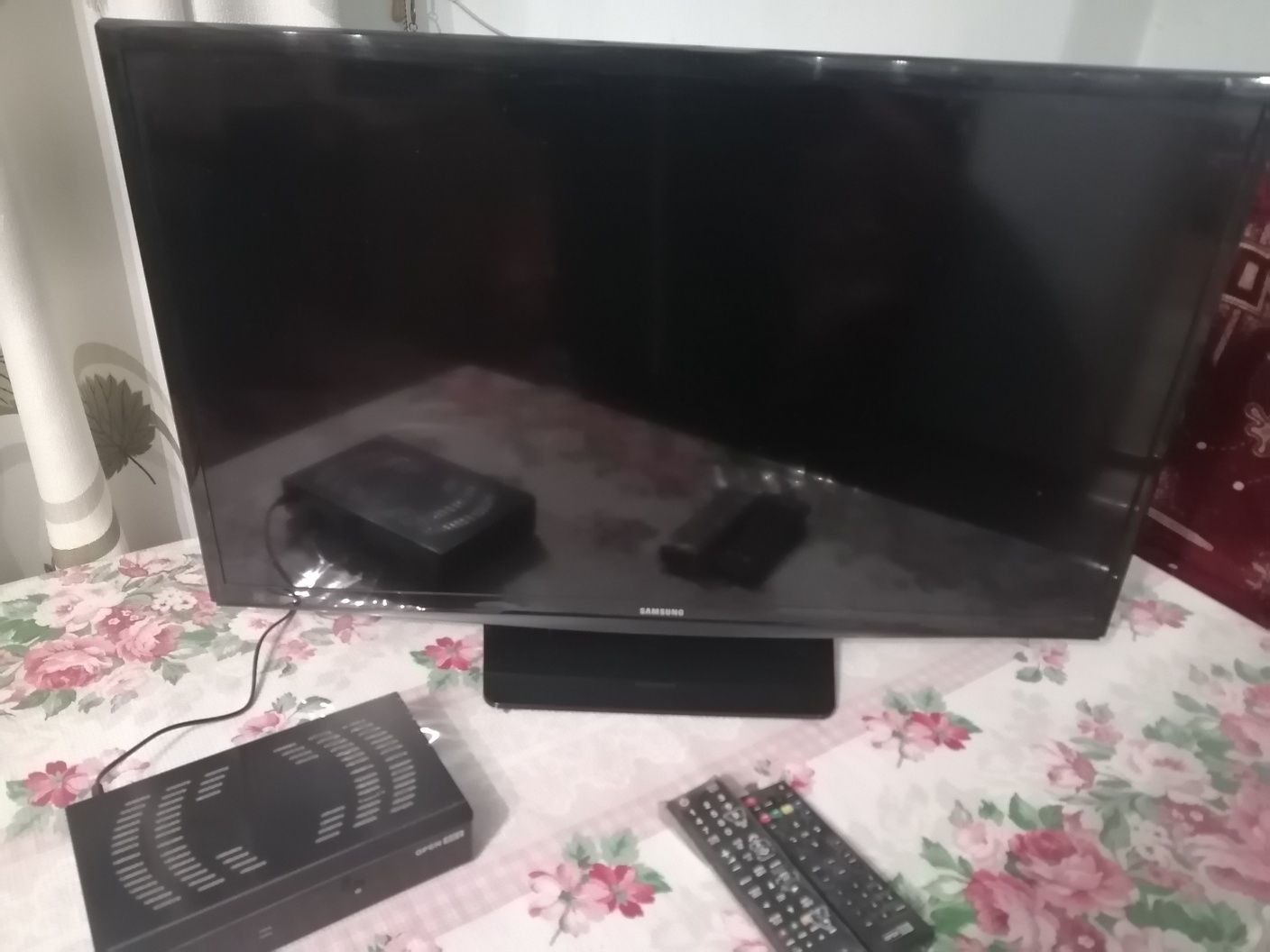 Телевизор Samsung