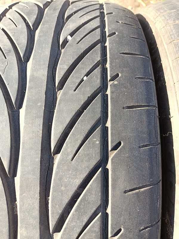 Шины 225/45 R17 - "Hankook Ventus V12 EVO" (Венгрия), летние.