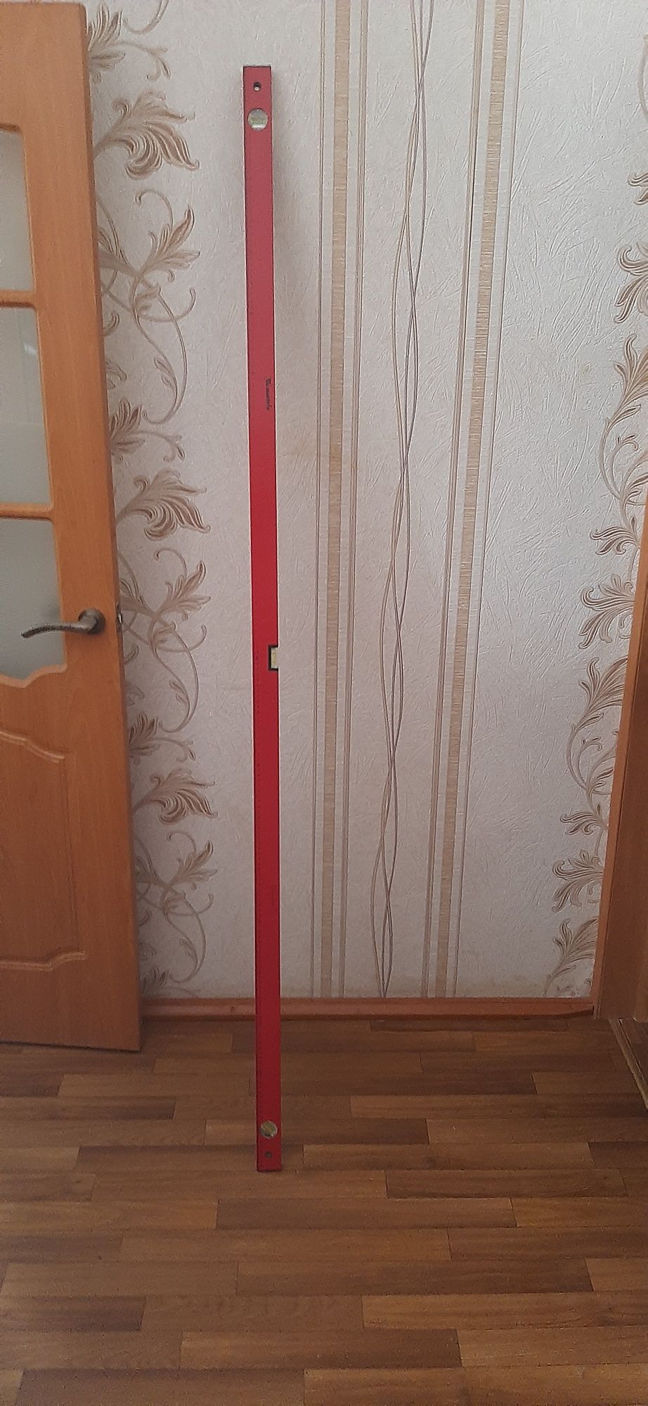 Продам асинхронный электромотор от стиральной машины Iberna,шланги .