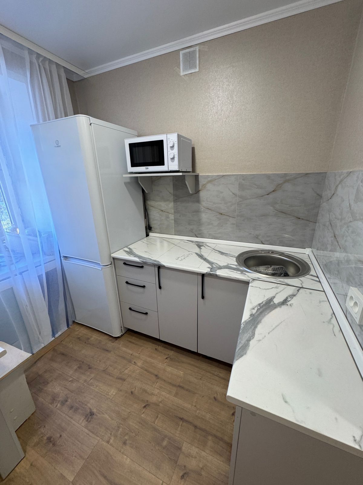 Продается 1к квартира, Новаторов 3