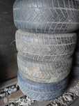 Продам шины 235/60/16