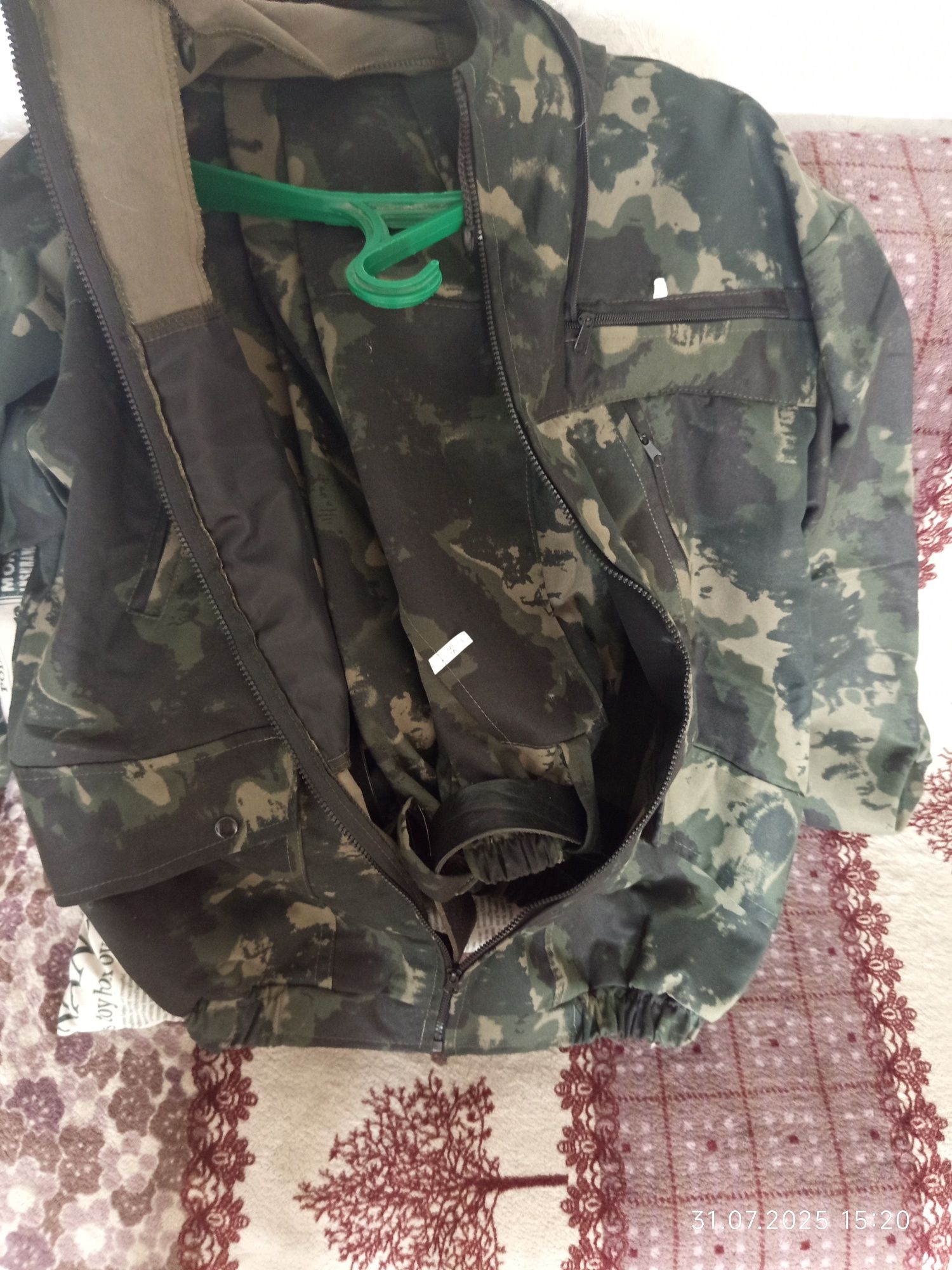 Продам костюм комуфляж