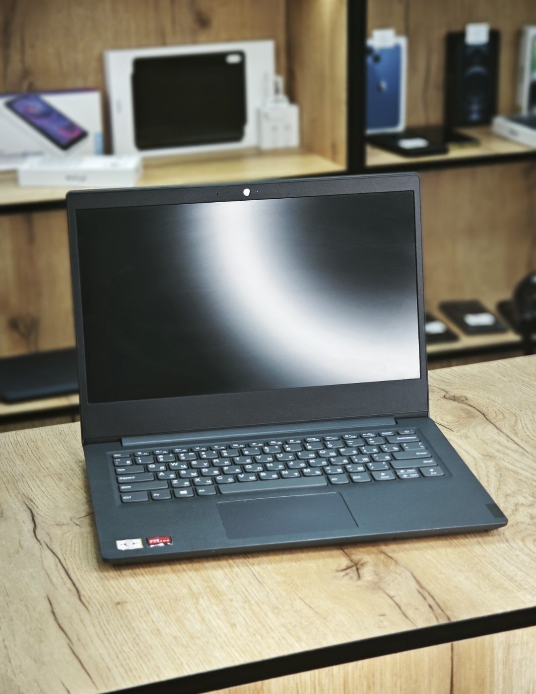 Ноутбук Lenovo 14 | AMD Athlon | 8Gb ОЗУ | 128Gb SSD