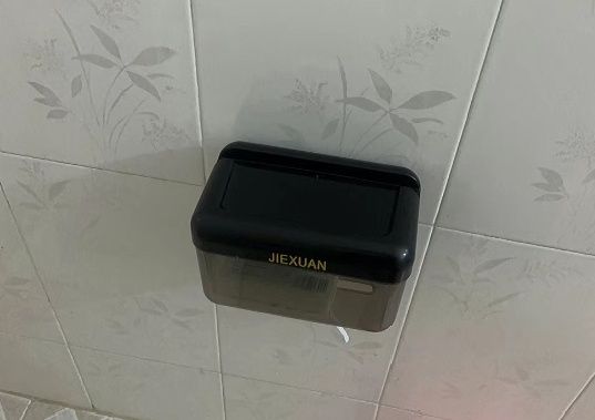 Держатель для туалетной бумаги новая