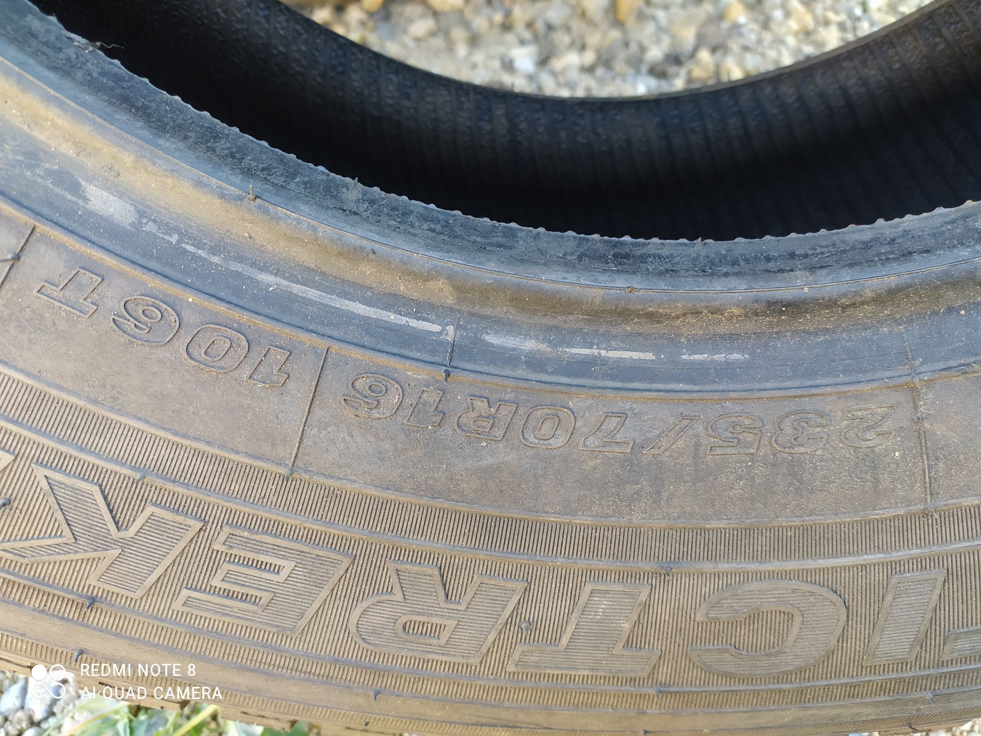 Продам резину 235/70 R16 шипованые б/у в отличном состояний
