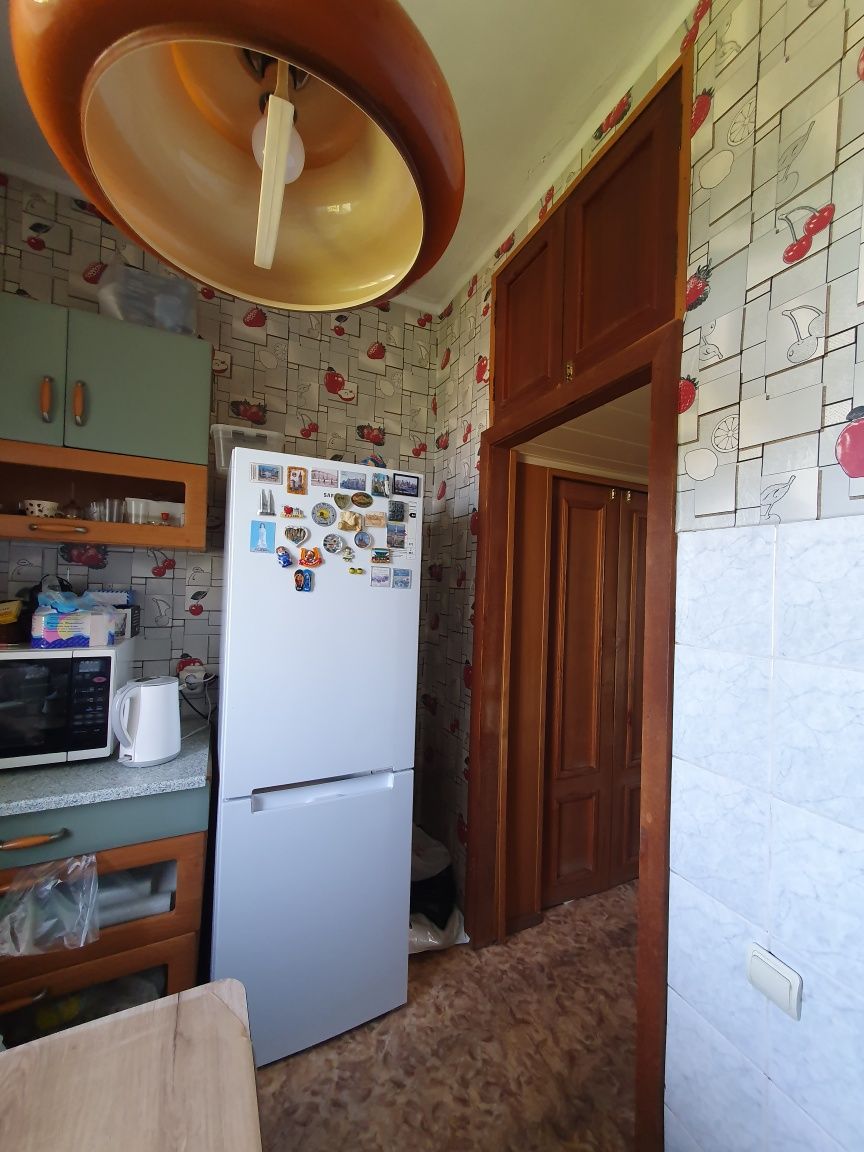 3х комн квартира старого типа в центре