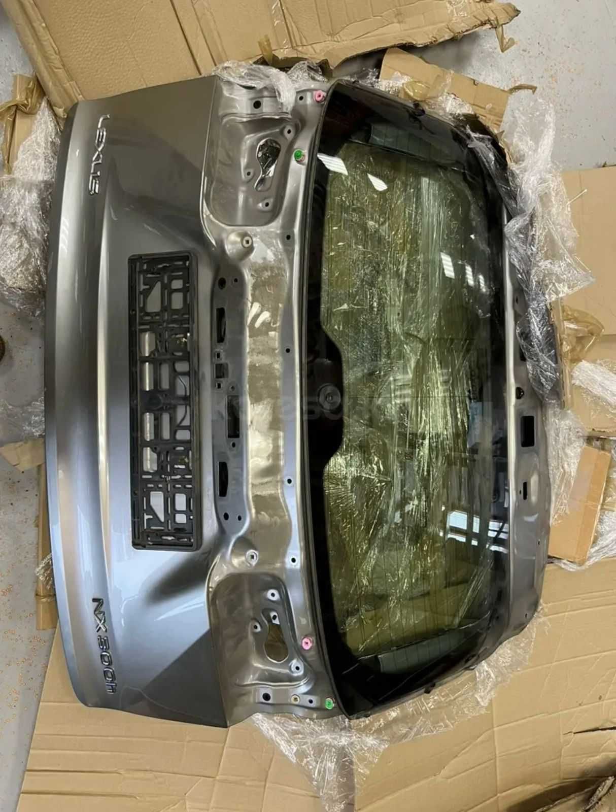 Крышка багажника Lexux NX200