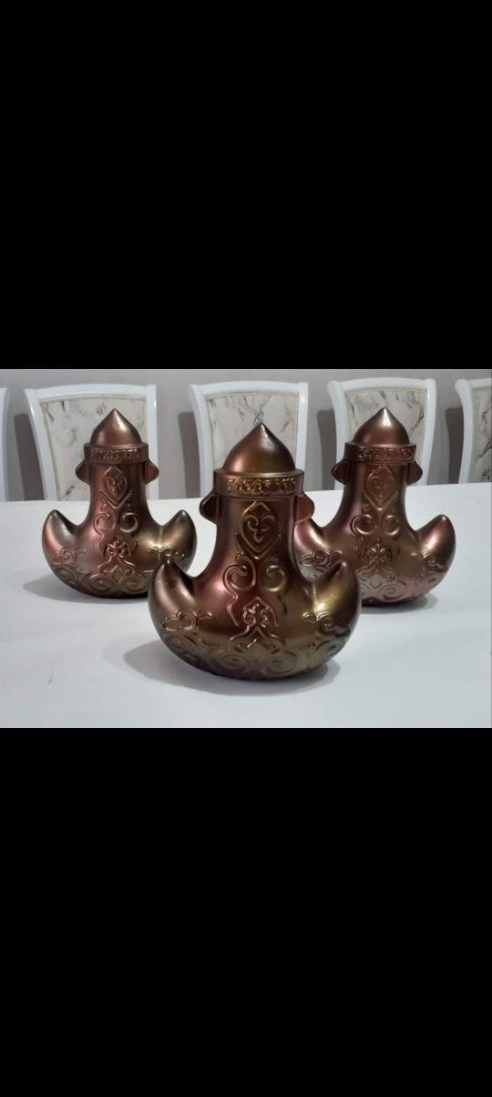 Сувенир из гипса "торсық"