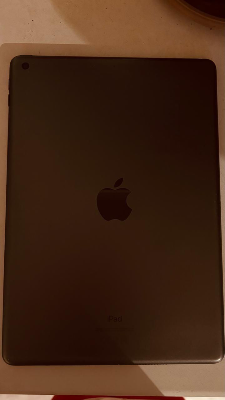 Продам планшет iPad