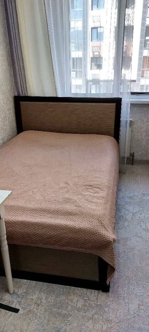 Кровать двуспалка, кровать отличного качества и матрац