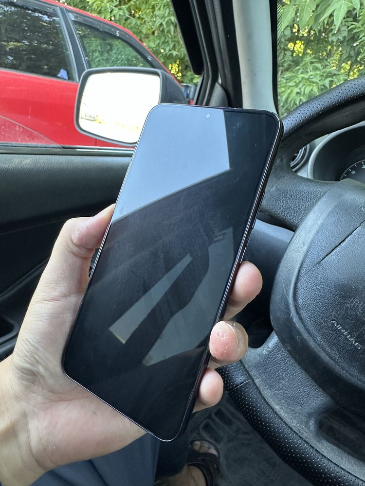 Samsung s22 plus +