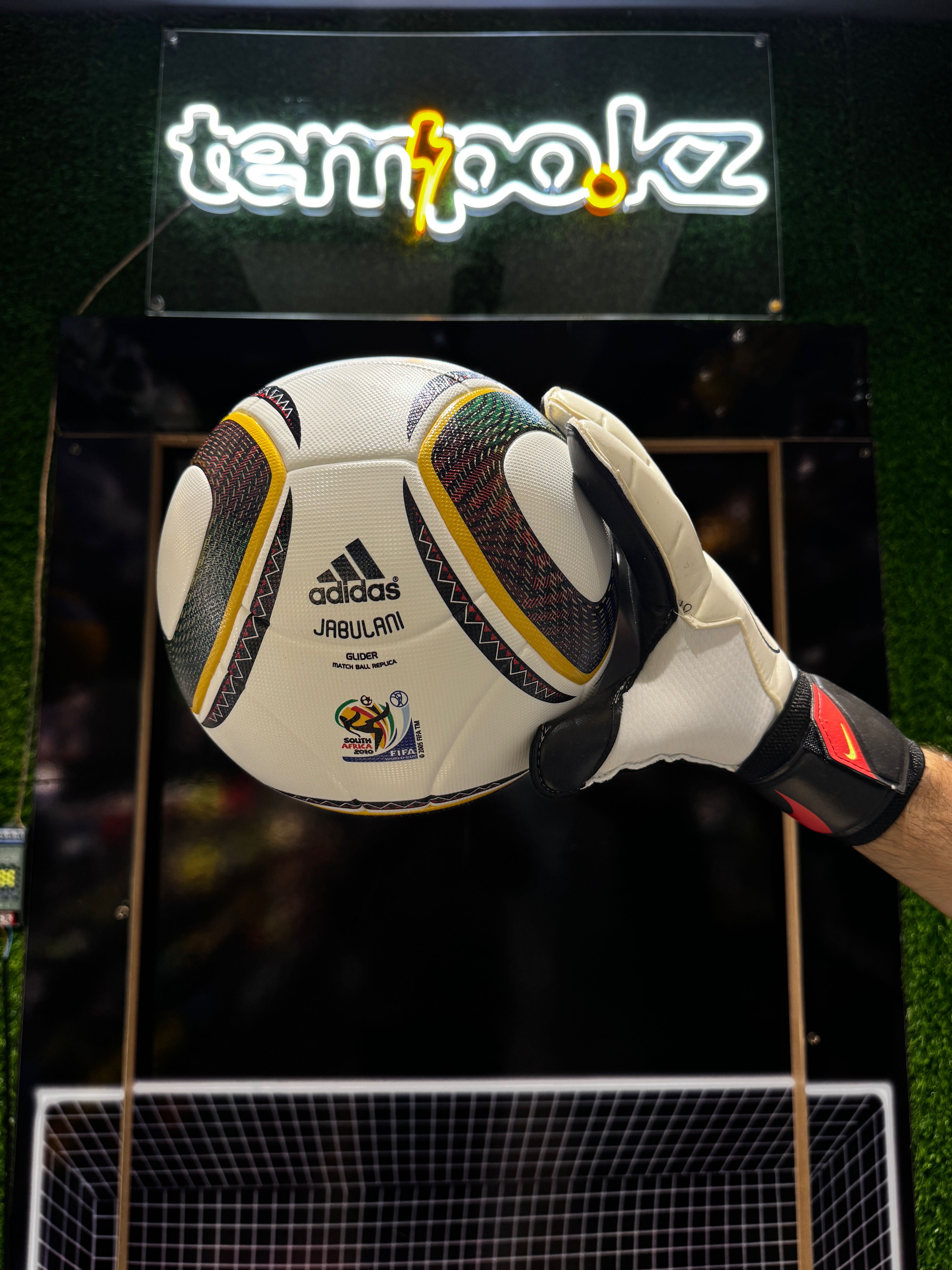 Футбольный мяч Adidas Jabulani 2010 World Cup чемпионат мира