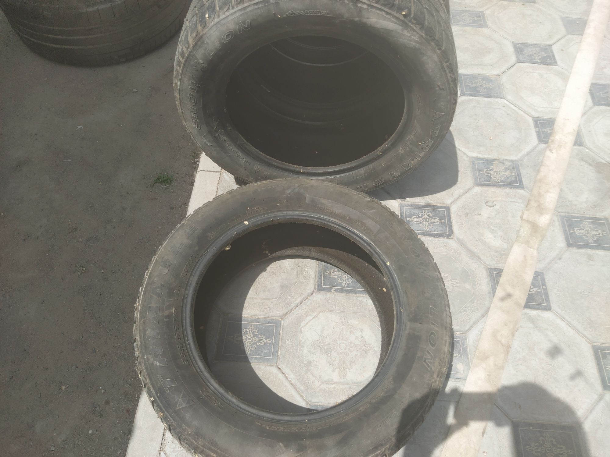 255/55 R18.  Новые мишлен,иокохама