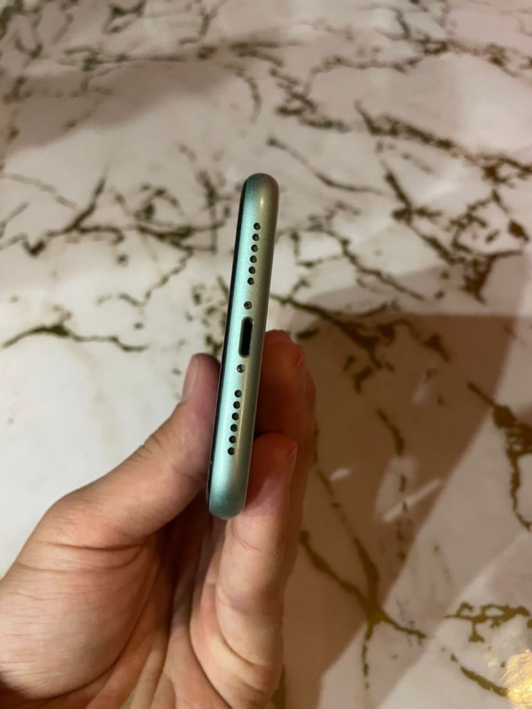 Iphone 11 64GB в хорошем