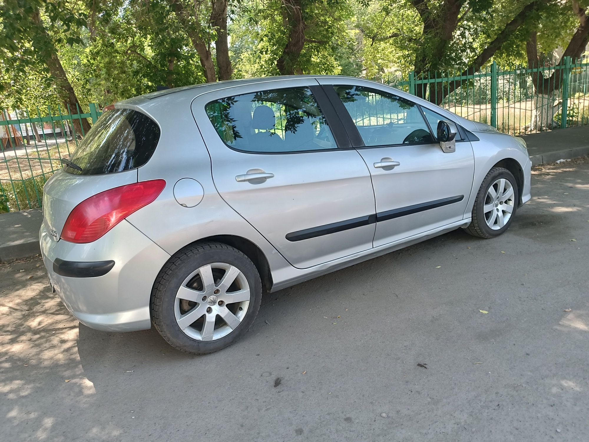 Продам авто Пежо 308