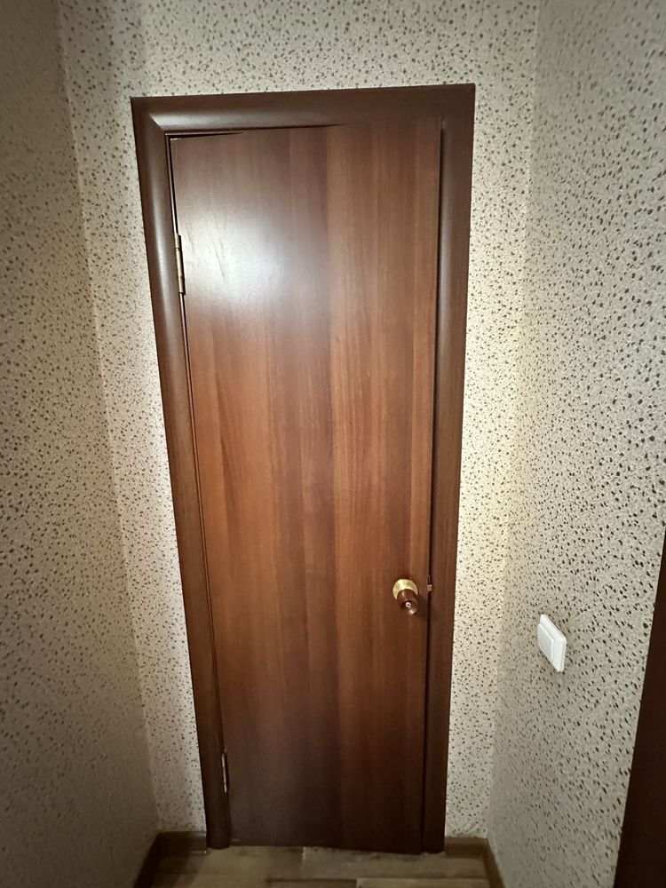 Продаются двери по 80 и 60 см