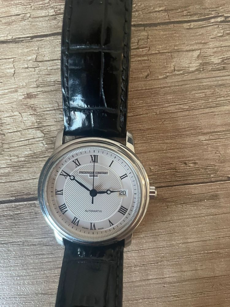 Продам часы Frederique constant FC-303MC4P6