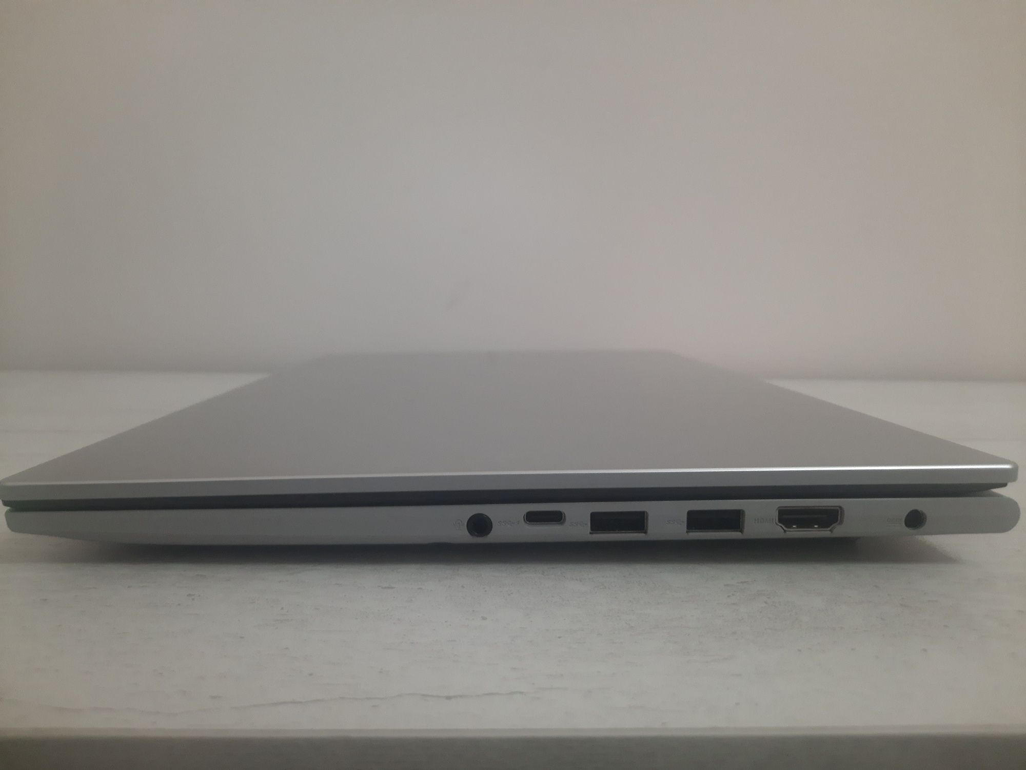 Asus Vivobook 15