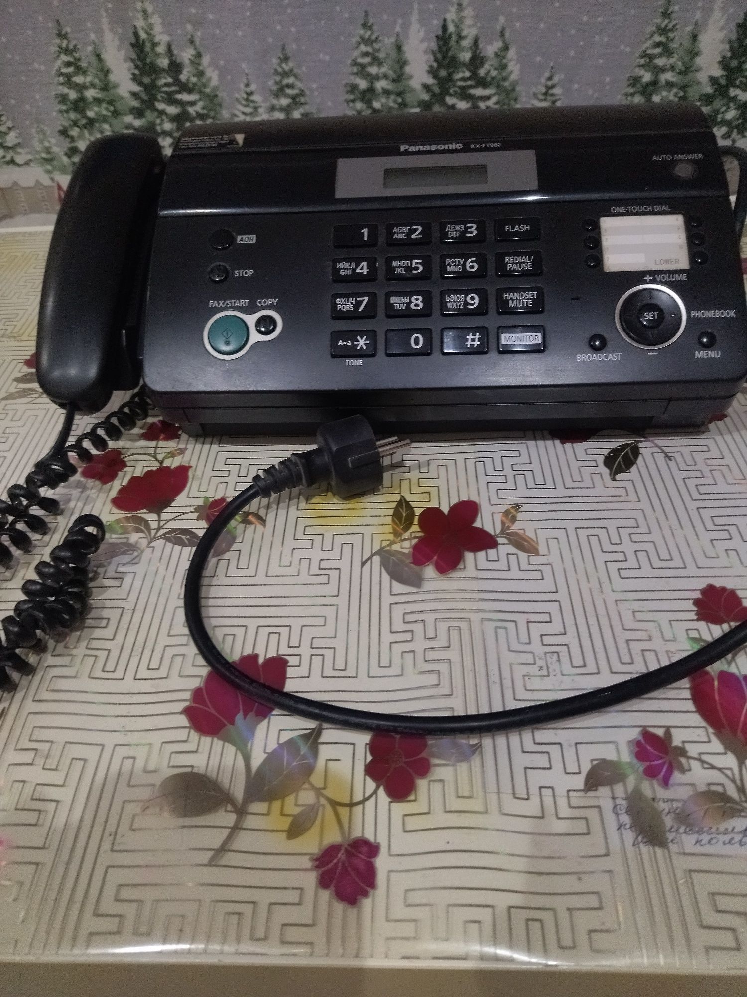 Продам стационарный телефон факс Panasonic
