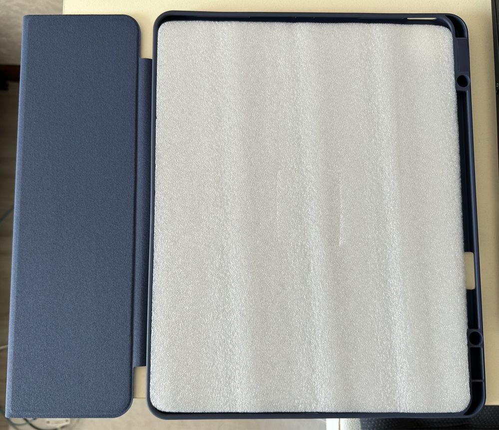 Продам чехол на ipad pro 12,9