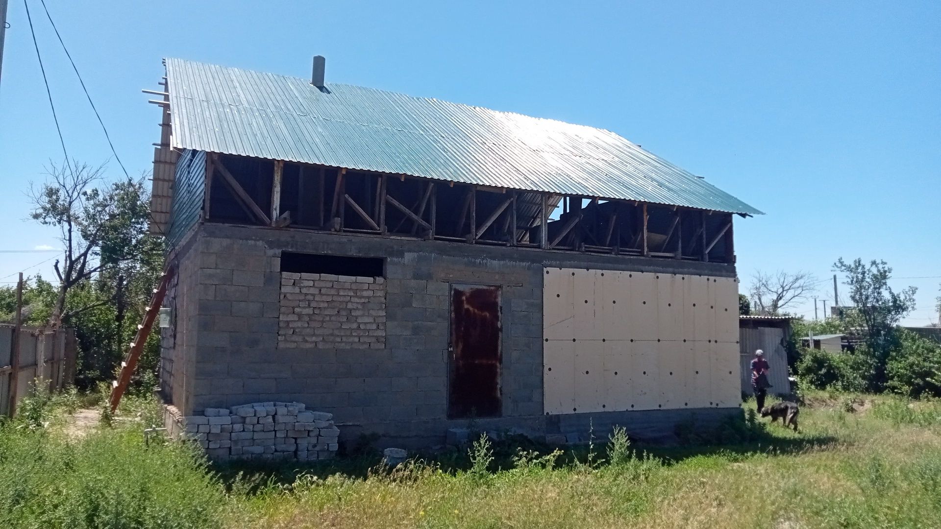 Продам недостроенный дом