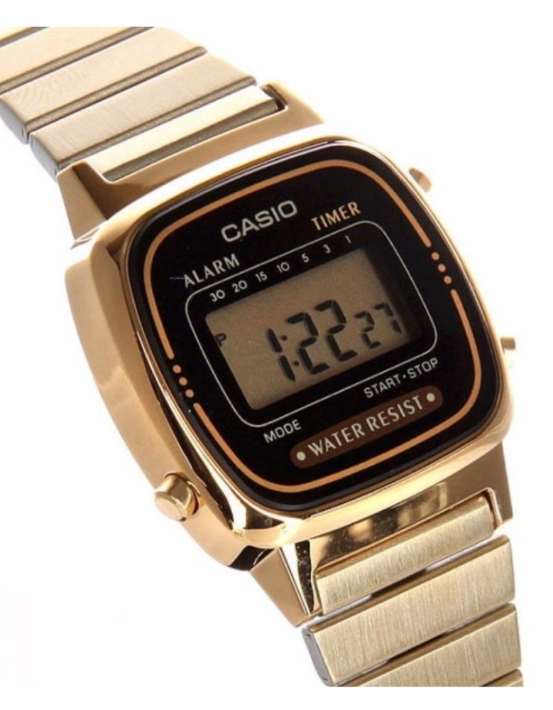 Часы Casio золотистые